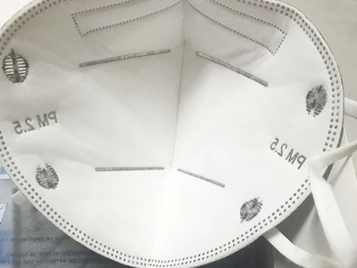 Khẩu trang thường có thật sự chống được bụi mịn PM2.5 2