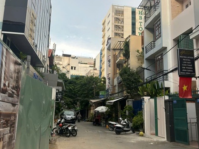Bán đất diện tích lớn gần tân cảng, bình thạnh, 230m2, xây hầm 7 tầng, 39.9 tỷ 1