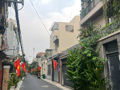 Bán biệt thự mini thảo điền quận 2 - ngang 10m siêu thoáng giá tốt 1