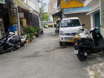 Bán đất diện tích lớn gần tân cảng, bình thạnh, 230m2, xây hầm 7 tầng, 39.9 tỷ 0