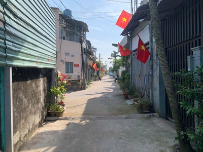 Đất đẹp cần bán xã thới tam thôn hóc môn chỉ 4 tỷ 550 triệu 0