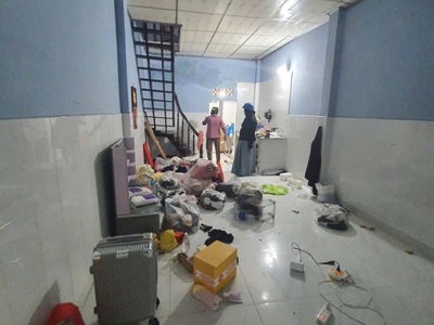 Chỉ hơn 3 đồng xíu có nhà sổ hồng riêng 1 trệt 1 lầu đường 5m gần chợ thiếc q12 2