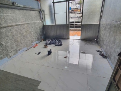 Chỉ hơn 3 đồng xíu có nhà sổ hồng riêng 1 trệt 1 lầu đường 5m gần chợ thiếc q12 5