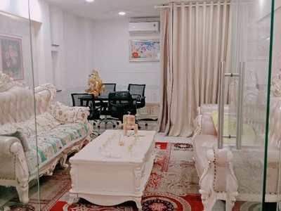 TÂN BÌNH - HÀNG XÓM SÂN BAY - xe hơi đỗ cửa, 65m2 x 5 tầng BTCT, khu phân lô, 8. Tỷ. 3