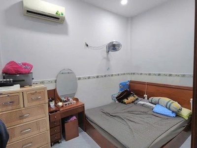 Nhà Hẻm Xe Tải Tránh 8 M Thông, Nhà Đẹp, 2 Tầng Vào Ở Ngay, Ngay Ngã Tư Gò Mây, 80 M2, Bình Tân 0