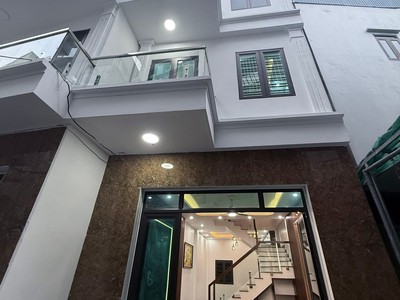 Bán căn nhà ngõ phố Rặng Nhãn, ph Bình Hàn, TP HD, 48m2, 3 tầng, 3 ngủ, đã có nội thất 0