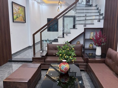 Bán căn nhà ngõ phố Rặng Nhãn, ph Bình Hàn, TP HD, 48m2, 3 tầng, 3 ngủ, đã có nội thất 1