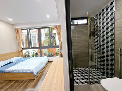 Lô góc gần Nguyễn Hoàng, Ô tô đậu 20m, 3 mê hiện đại 1