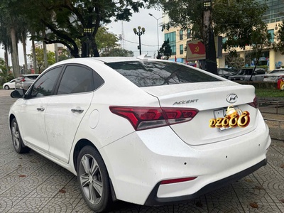 Bán Hyundai Accent 2019   Bản Full, Có Cửa Sổ Trời 6
