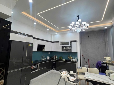 Bán nhà 4 tầng TĐC Hồ Đá   Hồng Bàng   59m , MT 4,5m, đường 11m ô tô tránh   Giá 5,85 tỷ 2