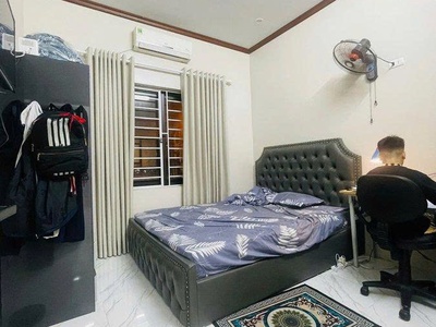 Bán gấp nhà 2 tầng mặt phố Bế Văn Đàn, 53m2, mặt tiền 3.3m, 2 mặt thoáng, kinh doanh, giá 16 tỷ 3
