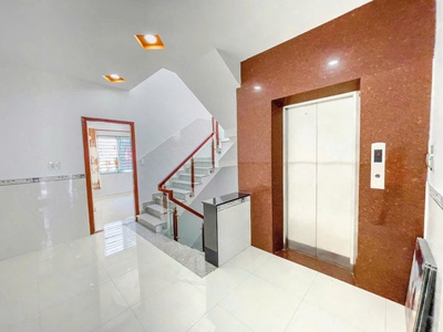 Bán Nhà Nở Hậu 5 Mặt Tiền Đường Nguyễn Oanh  -Hà Huy Giáp -8 Phòng ngủ,8 wc 5