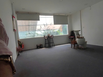 Cho thuê văn phòng nguyên hồng, p.11, 50m2, 2 phòng   1 wc, 9tr 0