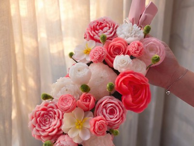 Nến Hoa Sen: Biểu Tượng Của Sự Thanh Tịnh Và Nghệ Thuật Decor Không Gian 0