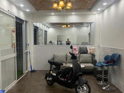 Cho thuê nhà hẻm Đường Linh Đông, P.Linh Đông, Thủ Đức 2PN, sân rộng 8tr/tháng 0