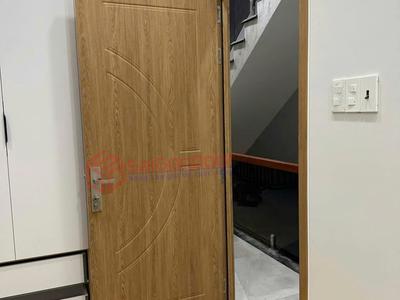 Cửa Nhựa Gỉa Gỗ Composite Sang Trọng Và Bền Bỉ 1