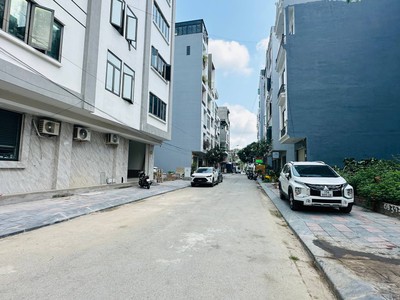 Bán đất Khu phân lô Lê Hồng Phong  Cái Hòm  - 80m2 - ngang 8m - giá chỉ hơn 100 tr/m2 0