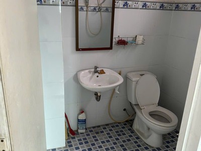Cho thuê nhà nguyên căn Đường 17, P.Linh Trung, Thủ Đức   72m , 1 trệt 1 lầu, 2PN2WC, hẻm xe hơi 4
