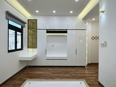 Nhà mặt phố to tổ bố 15