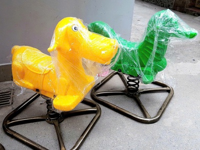 Đồ chơi vận động ngoài trời, bập bênh thú nhún loại tốt xịn 13