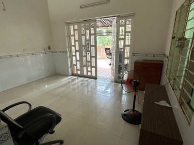 Cho thuê nhà nguyên căn Đường 17 P.Linh Trung Thủ Đức 72m  1 trệt 1 lầu 2PN2WC hẻm xe hơi giá 8tr/th 2