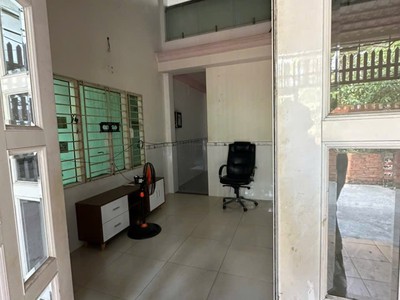 Cho thuê nhà nguyên căn Đường 17 P.Linh Trung Thủ Đức 72m  1 trệt 1 lầu 2PN2WC hẻm xe hơi giá 8tr/th 7