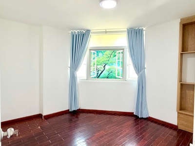Chính chủ căn góc 83m2 Hoàng Kim Thế Gia, sổ hồng sẵn, nhà mới, nội thất 4