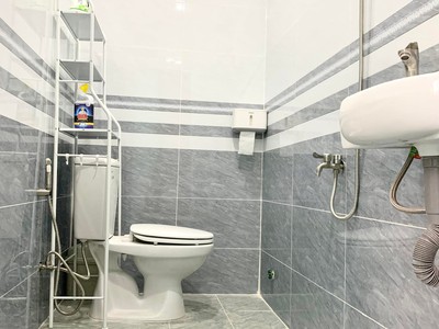 Cho Thuê Nhà Hẻm CMT8 Nguyên Căn 4