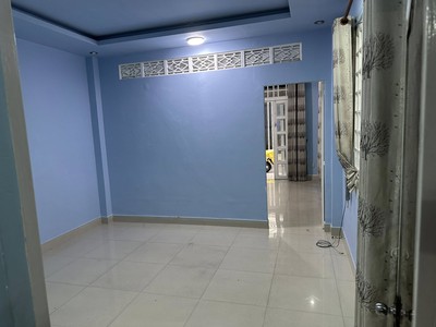 Cho thuê nhà hẻm ô tô Đường Số 9, P.Linh Tây, Thủ Đức   180m , 4PN2WC, ở ngay   10tr/tháng 7