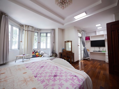 Chính chủ bán biệt thự khu Saigon Pearl Q.Bình Thạnh 7m x 21m giá 85 tỷ 9
