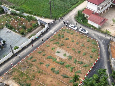    đất nền 2 mặt tiền   view sông đà   hiếm có khó tìm tại tp. hòa bình    0