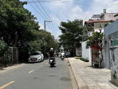 Nhà  Nở Hậu  Tài  Lộc   HT26   3.68 TỶ 4