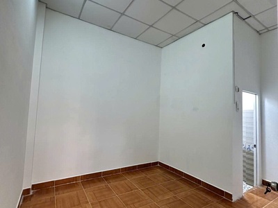 Nhà  Nở Hậu  Tài  Lộc   HT26   3.68 TỶ 3