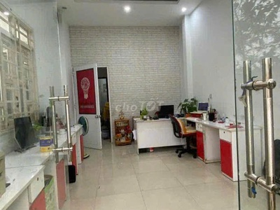 Cho thuê mặt bằng làm văn phòng, mở lớp học, mở shop ở Quận 4 4