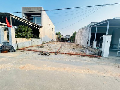 Siêu phẩm cặp liền kề 360m2 - Đông Phú 0