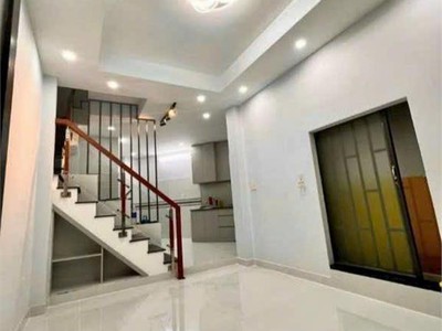 Bán nhà thích quảng đức, phú nhuận, hẻm ba gác, dt 30m2, giá 4,7 tỷ có tl 1