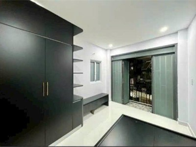 Bán nhà thích quảng đức, phú nhuận, hẻm ba gác, dt 30m2, giá 4,7 tỷ có tl 3