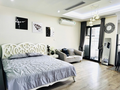 Cho thuê căn hộ CCCC Star City Lê Văn Lương. Căn Studio 50m2 nhìn ra đường Lê Văn Lương 4