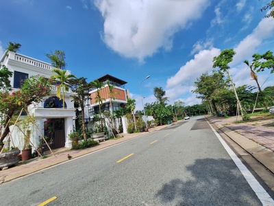 Đất cạnh phú mỹ hưng,12x27m, kdc an ninh, ven sông, chỉ 65 triệu/m 0