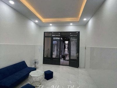 Giáp tên lửa, hẻm xe hơi thông, nhà mới 3 tầng 4m x 14,5m,gần aeon mall sát quận 6, nhỉnh nhẹ 6 tỷ. 2