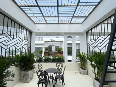 Bán Nhà Phố Mặt Tiền Tại Bình Tân - 85m2 - 1 trệt 3 Lầu , Sổ Hồng Riêng 1