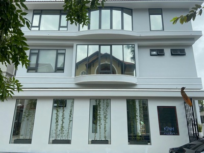 Biệt thự rộng 450m2 thảo điền - compound bờ sông nguyễn văn hưởng - 2 mặt tiền - 242tr/m2 0