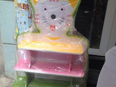 Giá đồ chơi hình rẻ quạt 2