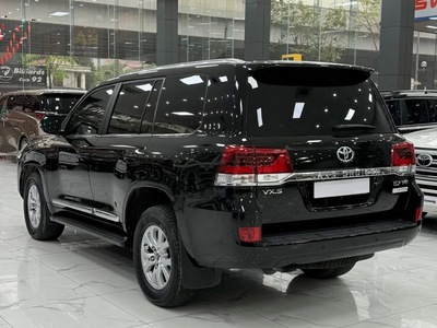 Bán Toyota Land Cruiser 4.6 V8 sản xuất 2020, 4 ghế VIP. 2
