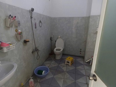 10tr  Cho Thuê Nhà Hẻm Tải, P.Linh Chiểu, Thủ Đức  Gần ĐH Ngân Hàng  - 5pn2wc 2