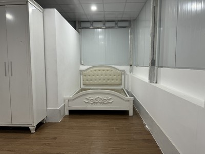 4tr  Cho thuê phòng trọ gần Chung cư 4S Linh Đông   35m , ban công   máy lạnh 7