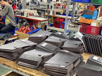 Xưởng Quà Tặng Đồ Da   Giải Pháp Cho Đại Hội   Doanh Nghiệp 13