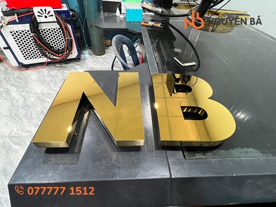 Chữ inox vàng gương 0