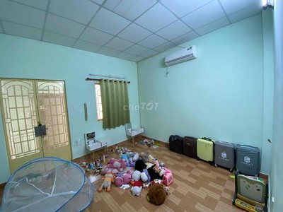 Phòng trống tầng 2 quận 10 1