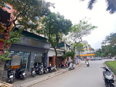 Mặt phố Trung Hòa, Cầu Giấy 120m - MT 6,7m - Xây tòa VP 8 tầng có hầm - Đỗ xe thoải mái 2